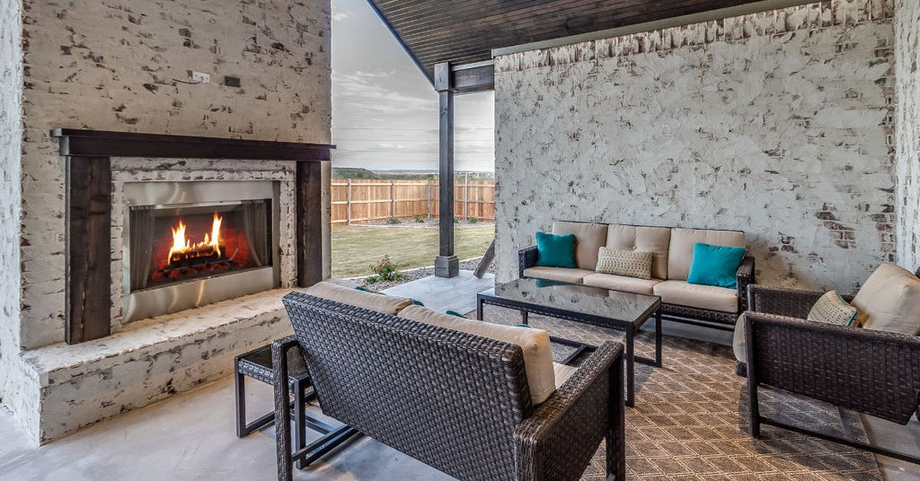 Maximizing Small Outdoor Spaces: Smart Furniture Solutions for Balconies and Patios