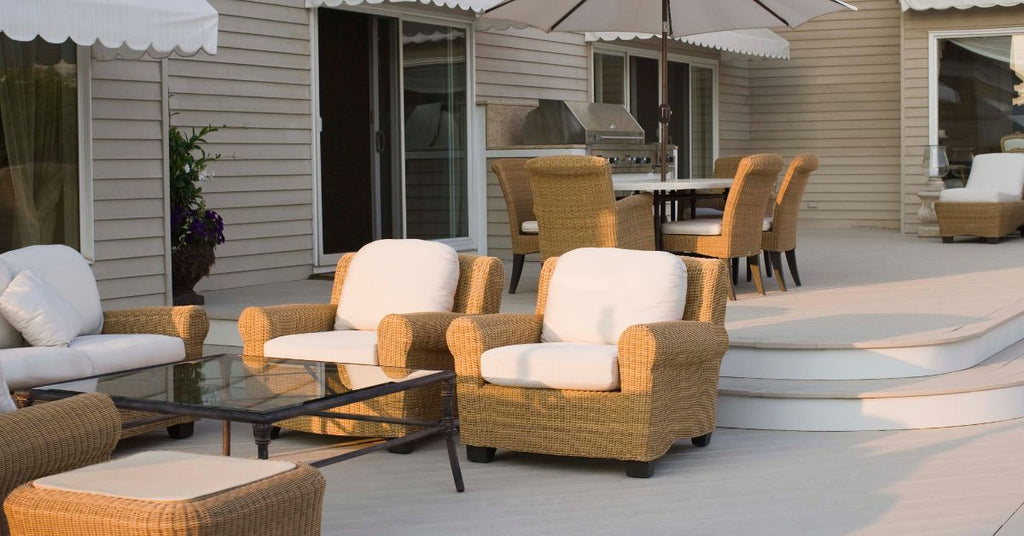 Maximizing Small Outdoor Spaces: Smart Furniture Solutions for Balconies and Patios