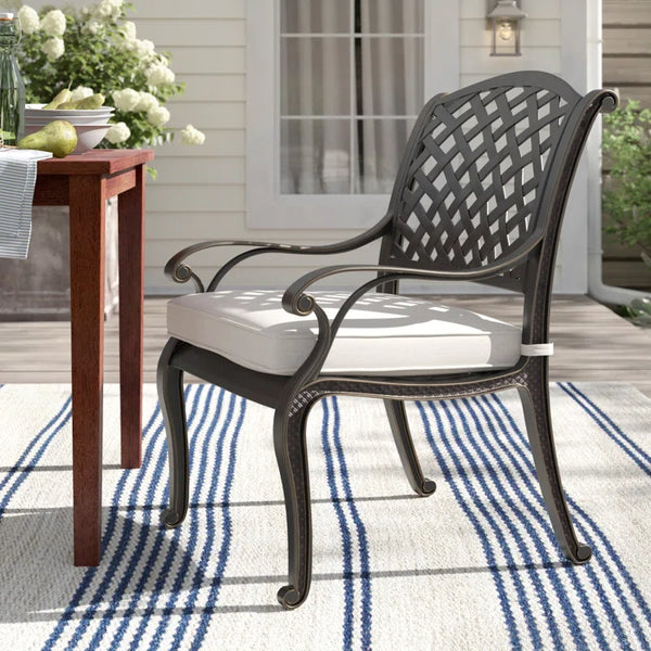 Manhattan Outdoor Dining Chair with Cushion: Weather-resistant, Rust-proof, Durable and Comfortable Patio chair for Garden and Outdoor Spaces